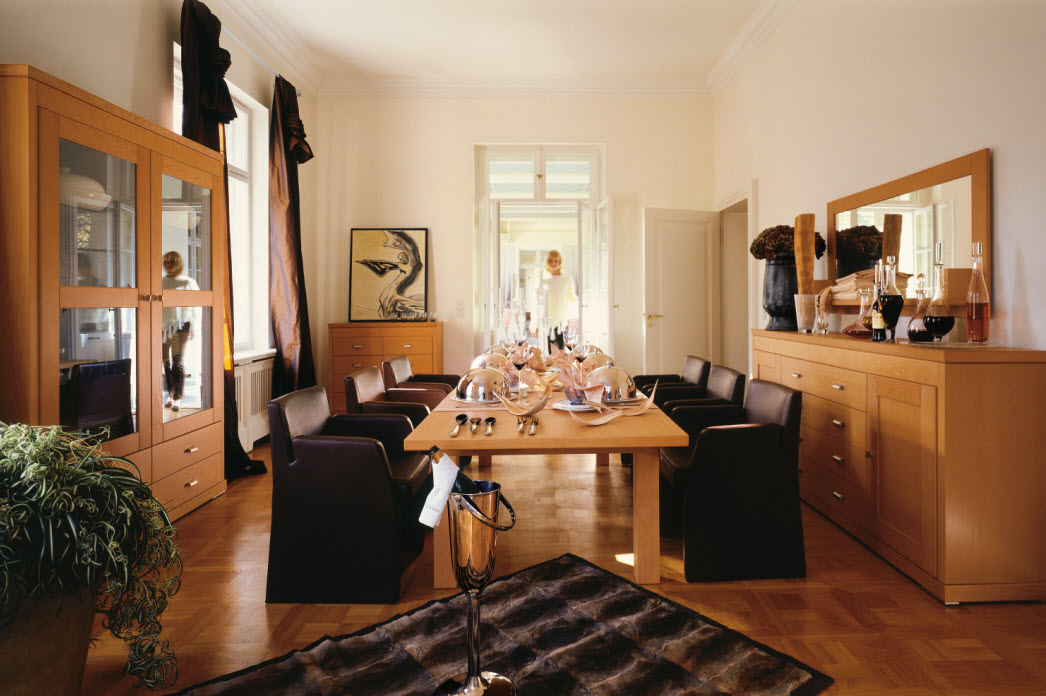 Dining Room Table Decorating Ideas