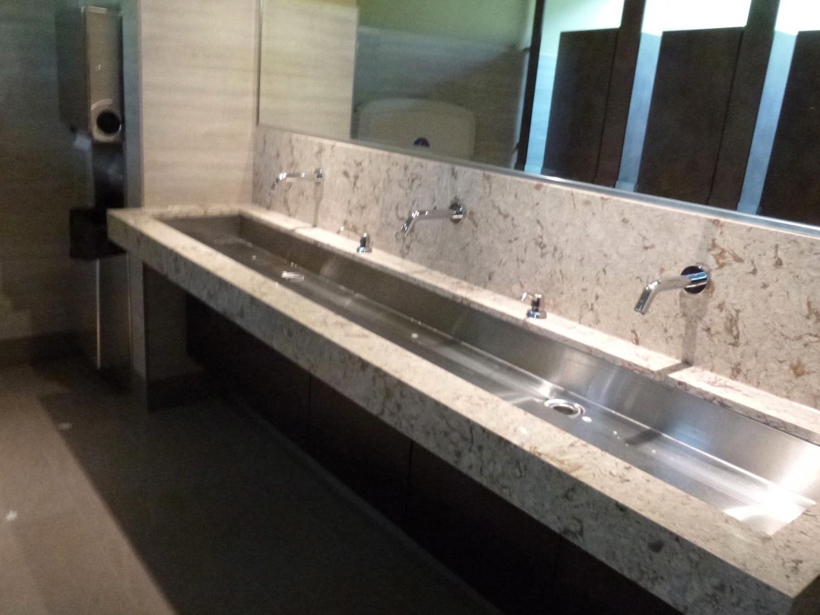 Commercial Bathroom Sinks