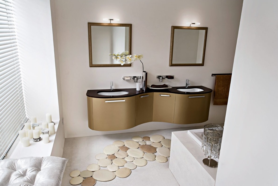 Luxury Bathroom Rugs