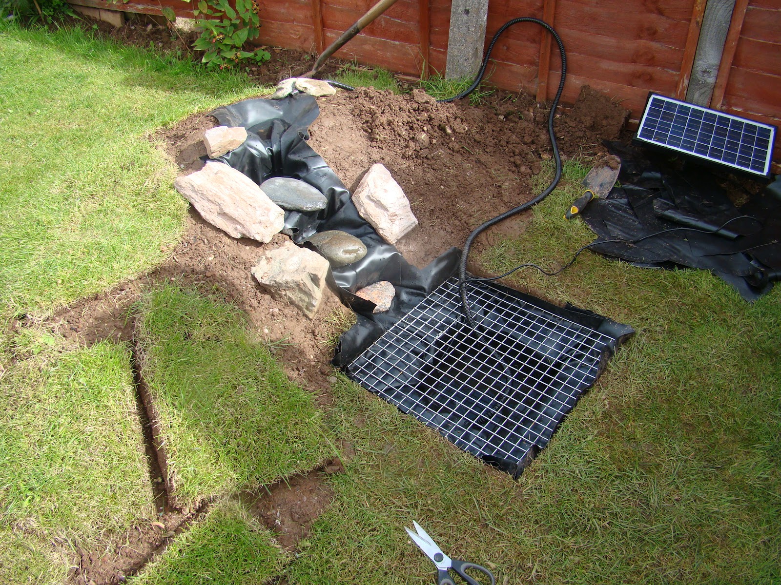garden waterfall pumps